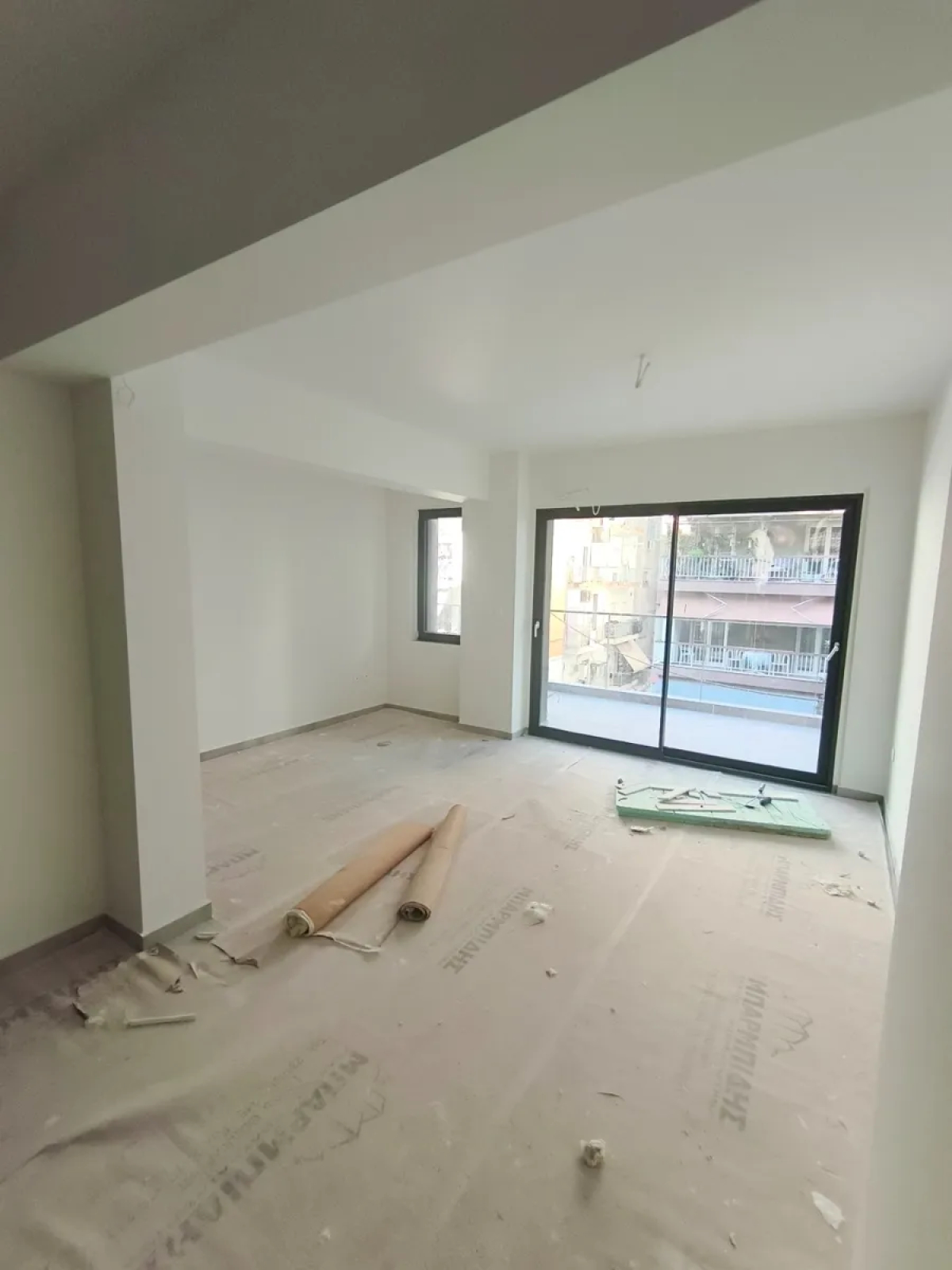 property-img